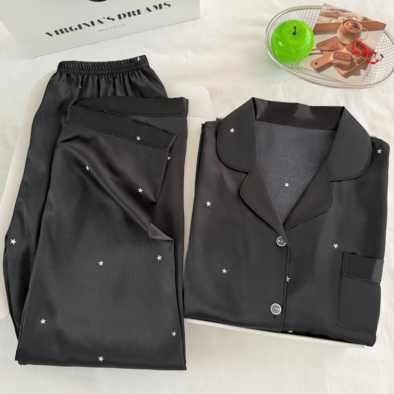 ชุดนอนผ้าไหมสีดำลายดาวเรียบง่า - Women Fashion Simple บทวิจารณ์และราคา