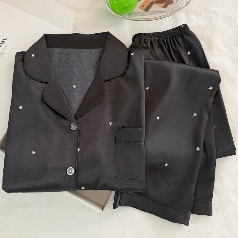 ชุดนอนผ้าไหมสีดำลายดาวเรียบง่า - Women Fashion Simple บทวิจารณ์และราคา