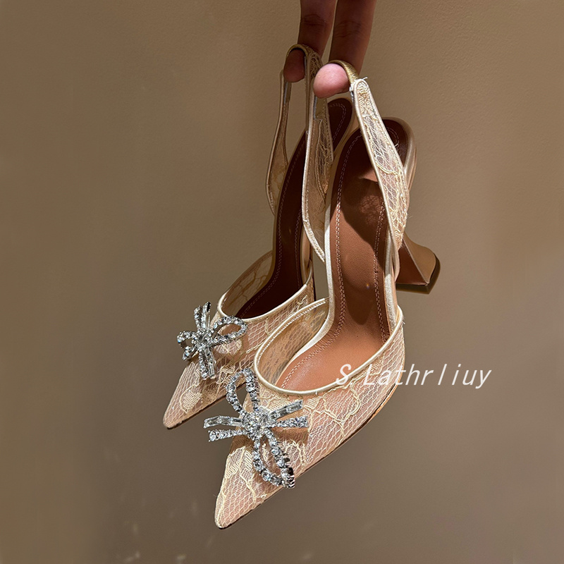 รองเท้าส้นสูงประดับดอกไม้คริสต - Women Fashion Ideas บทวิจารณ์และราคา